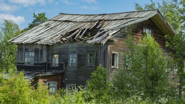 Cottage Demolition in Conyers